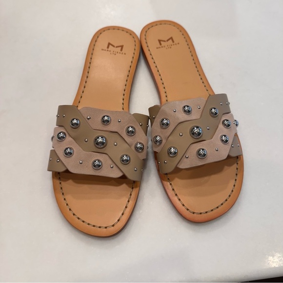 Marc Fisher Paxton Women’s Slide Sandals, Flats Tan W/ Silver Studs , 8 M NEW - Picture 6 of 11